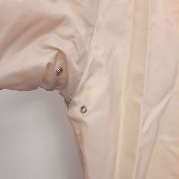 Neyelle White and Tan Windbreaker Size Large - Picture 9 of 11